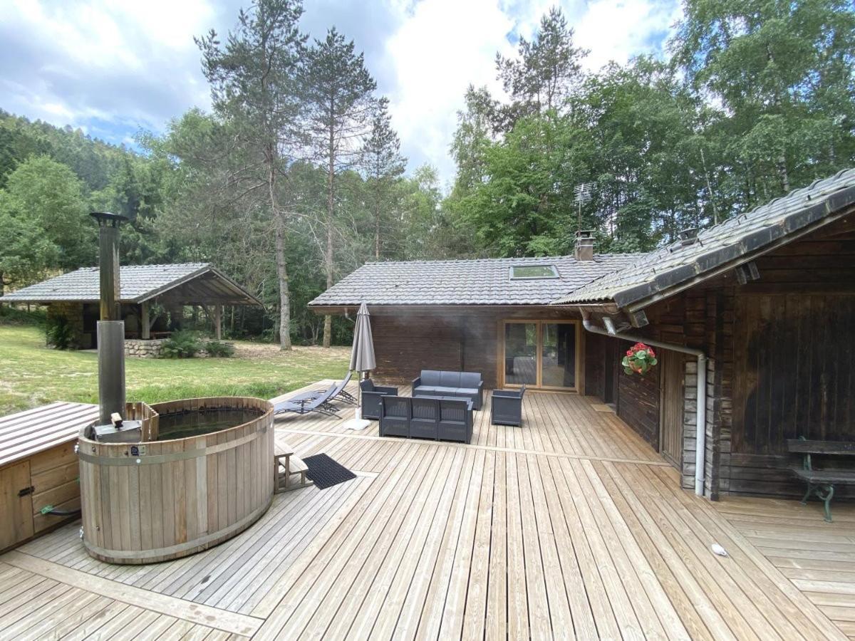 Le Fishing Lodge Chalet En Bois Avec Bain Nordique Ла-Бресс Экстерьер фото